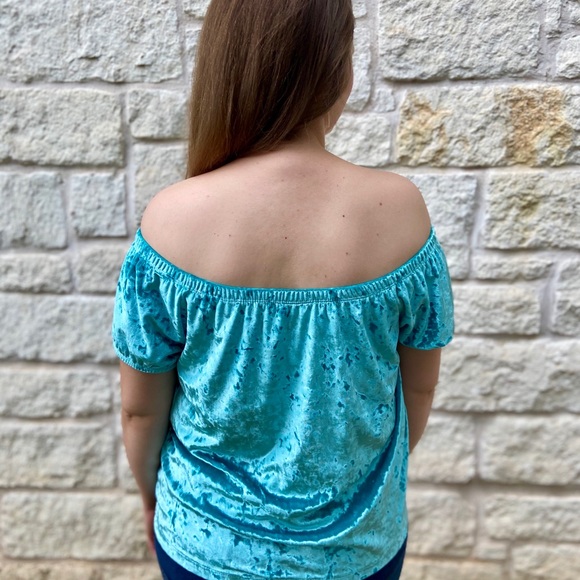 Teal Velvet Top - Picture 4 of 4